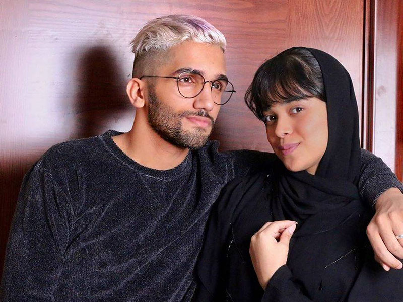 اضغط لمشاهدة الفيديو: زوج مشاعل الشحي يتشاجر معها بسبب الحجاب